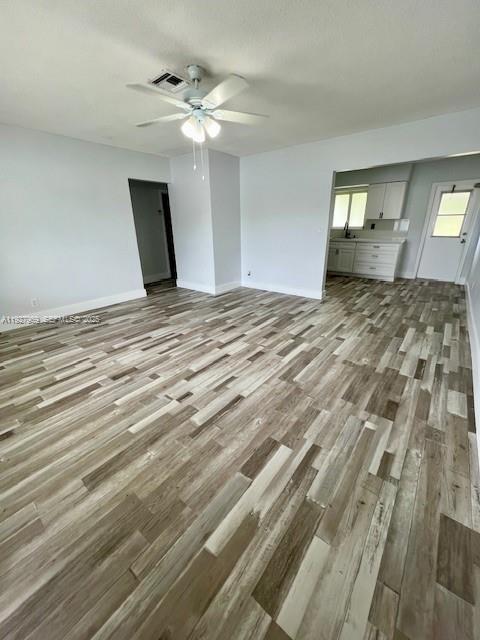 Building Photo - 2325 Taft St