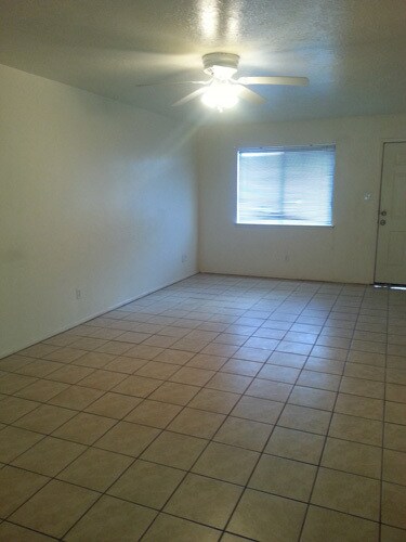 Building Photo - 2330 Saturn Cir