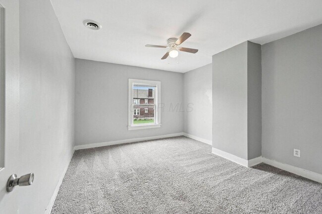 Building Photo - 1025 Howard St