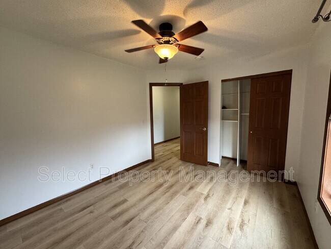 Building Photo - 1808 Noble Kinsmen Pl