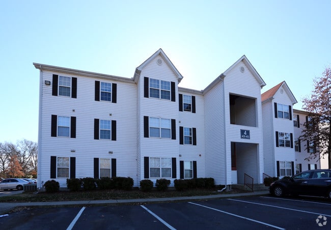 Building Photo - Granstaff Apartments