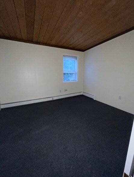 Bedroom - 44 Prospect St
