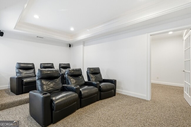 Building Photo - 6740 Castleton Dr NW