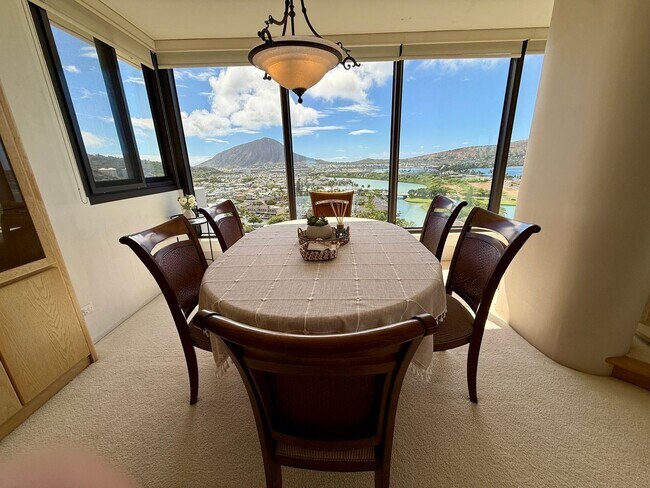 Building Photo - Fully Furnished Condo with the  Best Views and Amenities in Hawaii Kai