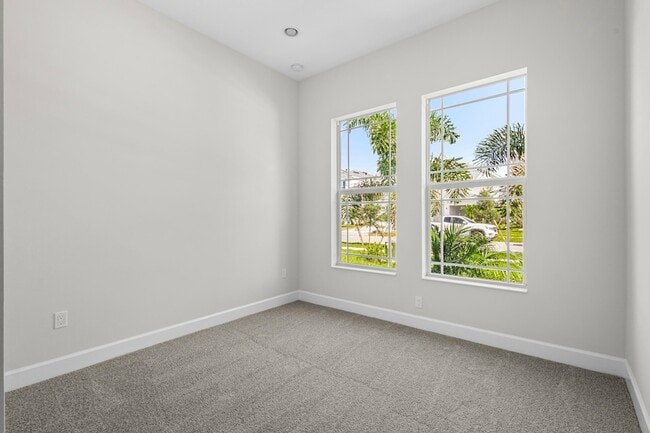 Building Photo - 14200 Lacebark Ln