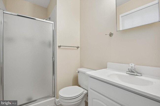 Building Photo - 1510 Chatham Colony Ct