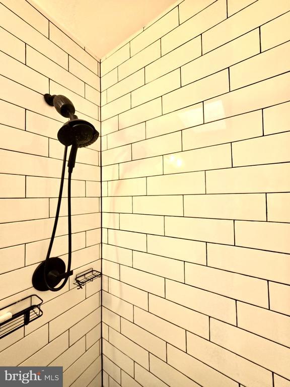 Building Photo - 1209 Florida Ave NE