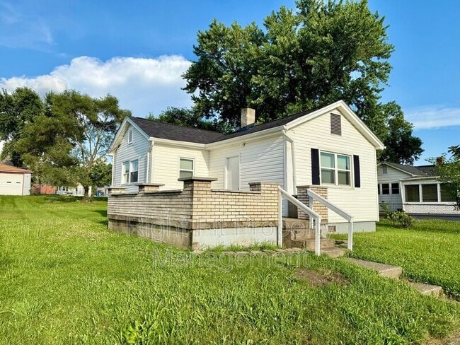 Building Photo - 1211 Lind St