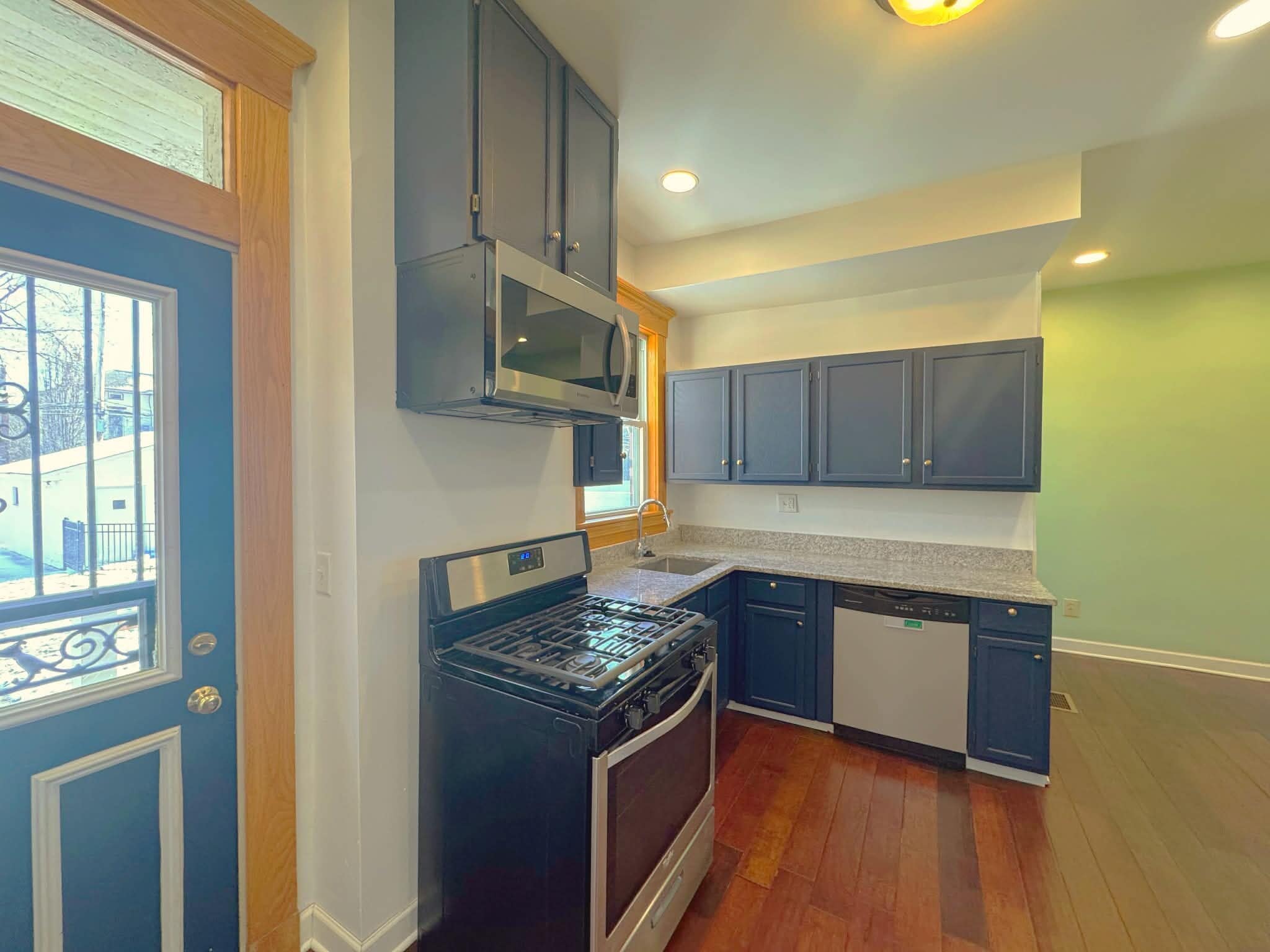 Building Photo - 98 Miami Ave