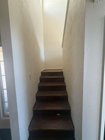 Building Photo - 12812 Woodbend Ct