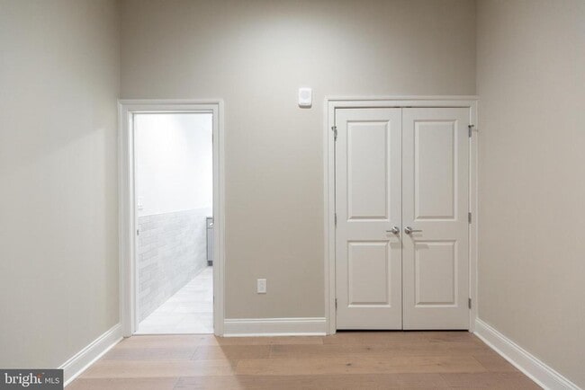 Building Photo - 1411 Walnut St