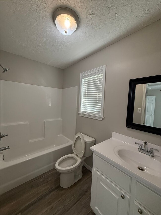 Building Photo - 1578 Drive 1578