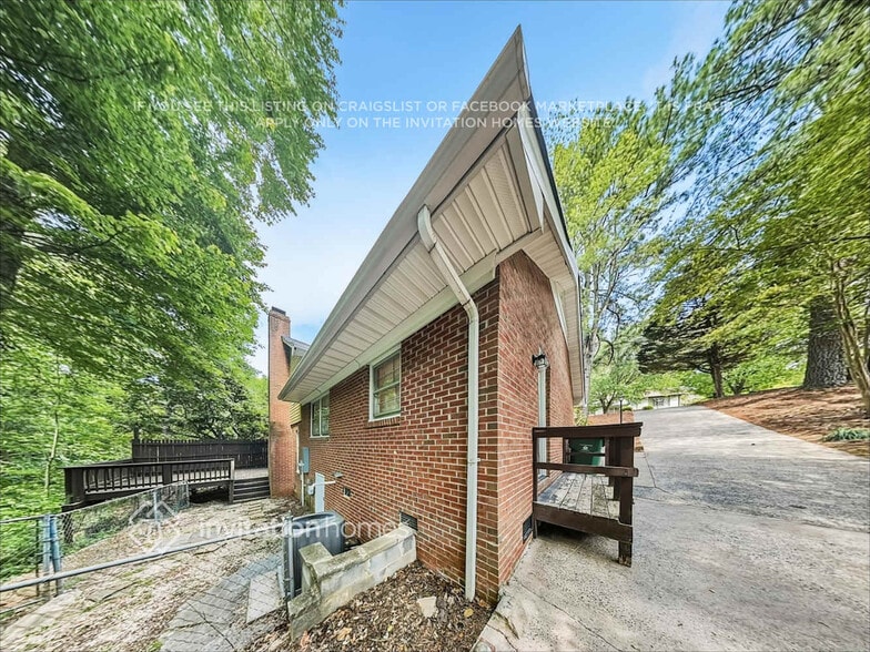 Building Photo - 311 Kelford Ln