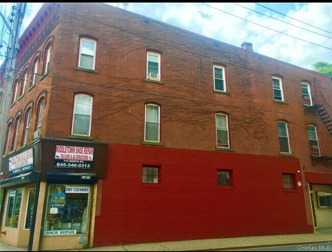 Building Photo - 108 North St
