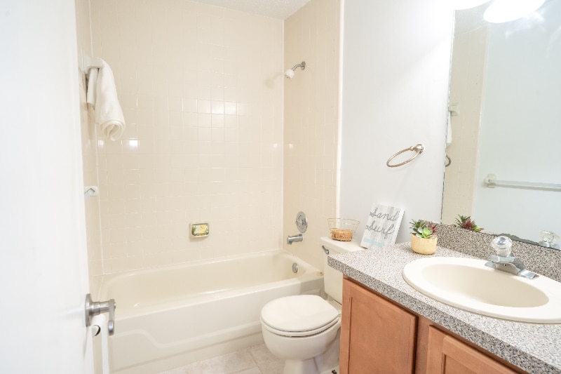 Building Photo - 6152 Sequoia Dr