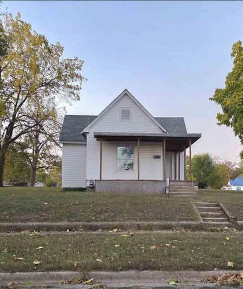 Primary Photo - 2026 Ash St