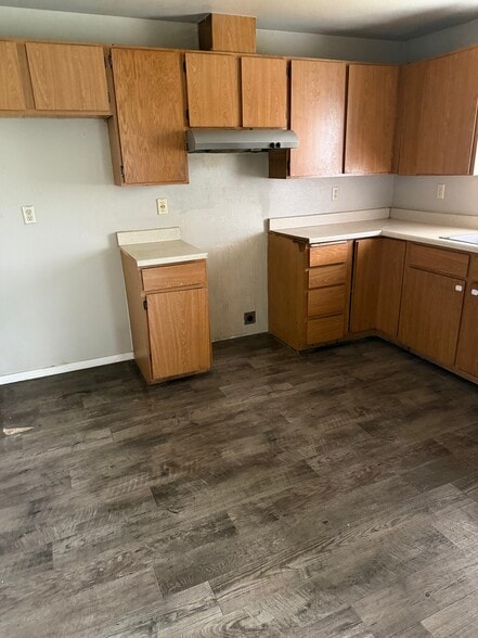 Building Photo - 15345 Killarney Cir