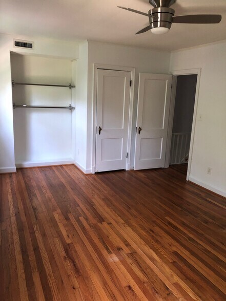 Bedroom hallway side - 1600 S Barton St