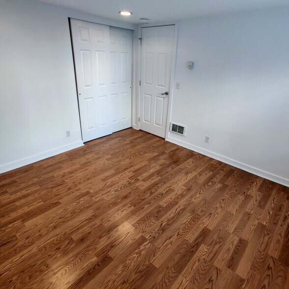 Building Photo - 2014 W Bertona St
