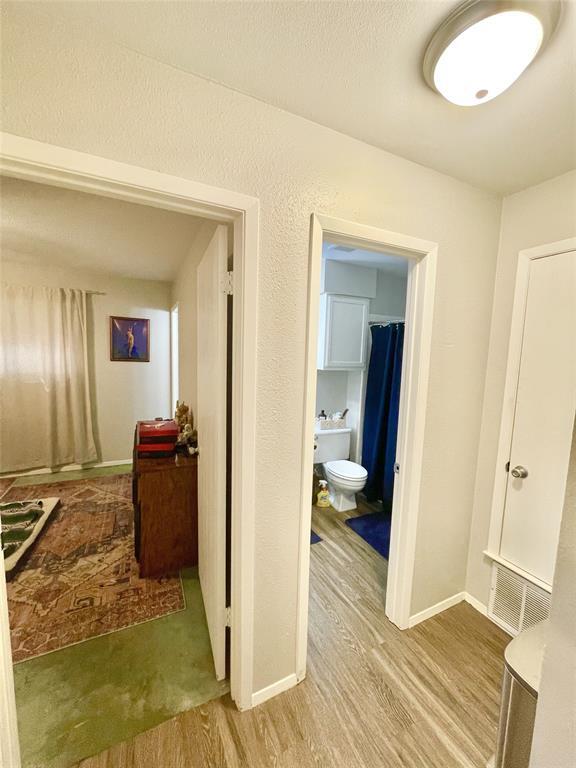 Building Photo - 7103 Woodhue Ct