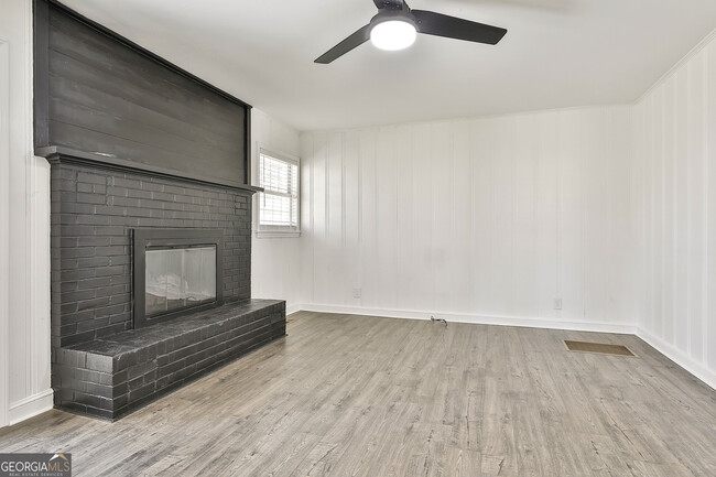 Building Photo - 2366 GA-92