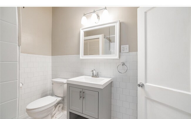 Building Photo - 6208 Haverford Ave