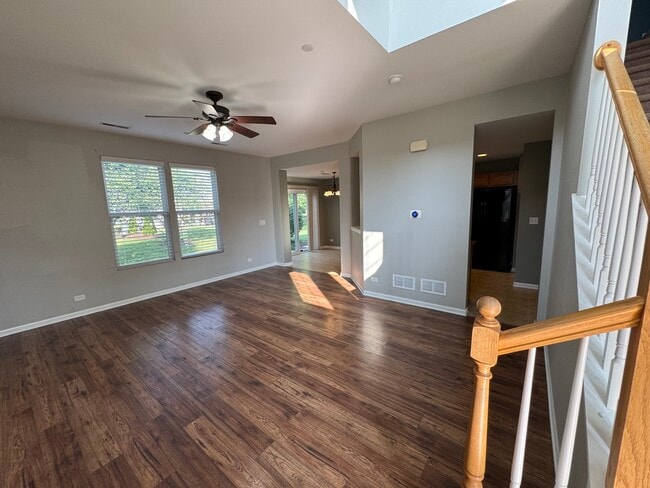 Building Photo - 1399 Crimson Ln