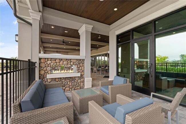 Building Photo - 16706 Vardon Ter