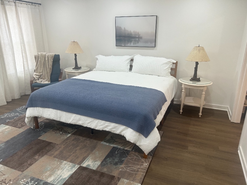 Building Photo - 144 N Coolwell Rd