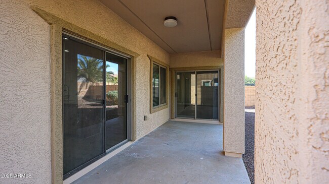 Building Photo - 15670 W Monterosa St