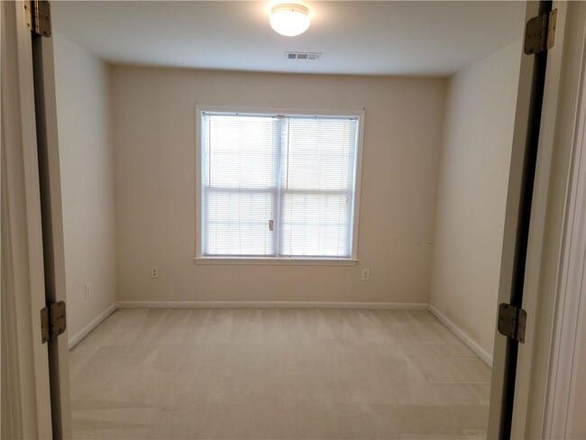 Building Photo - 5072 Raventhorpe Ct