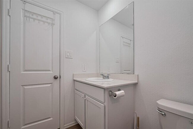 Building Photo - 24119 Maple Turn Ln