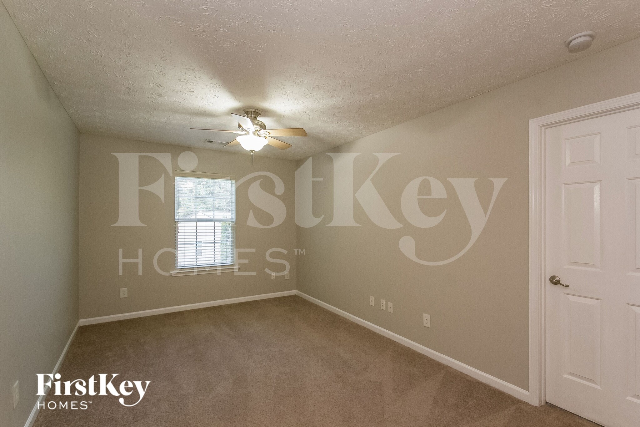Building Photo - 3545 Bridgeshaw Dr