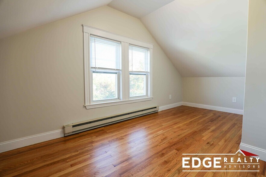 Building Photo - 67 North St