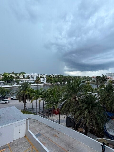 Building Photo - 2401 Collins Ave