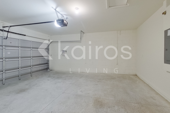 Building Photo - 32130 Katelin Cir