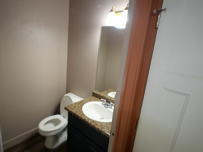 Building Photo - 7552 Lexi Loop