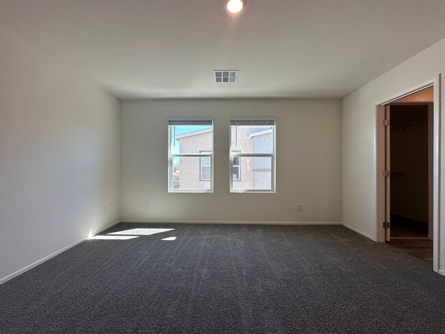 Building Photo - BRAND NEW 3 BEDROOM TOWNHOUSE W/LOFT