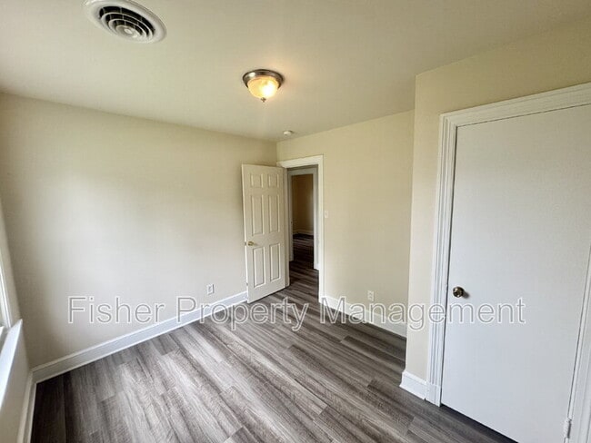 Building Photo - 1108 Goddin St