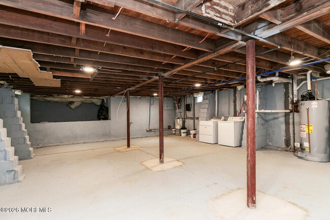 Building Photo - 91 Locust Ave