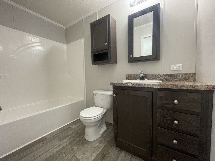 Building Photo - 38017 Chilver Ave