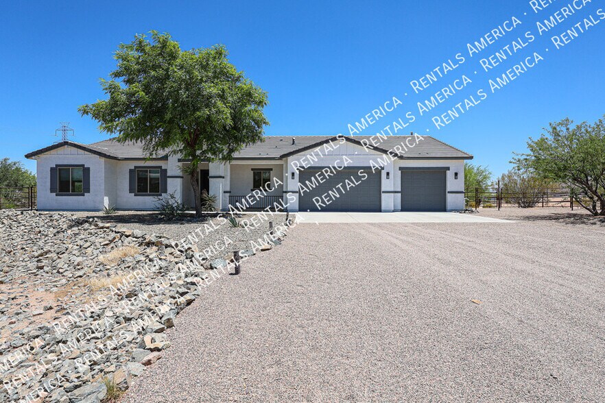 Building Photo - 31219 N 136th Wy