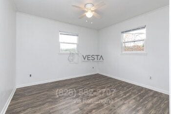 Building Photo - 130 Reems Creek Rd