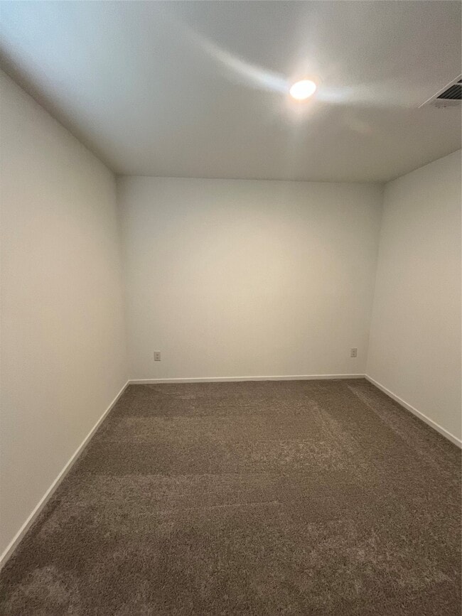 Building Photo - 25649 Rose Creek Dr