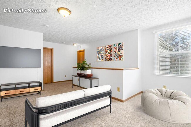 Building Photo - 2147 Shortcreek Rd