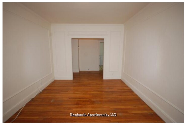 Building Photo - 11 Vinal St