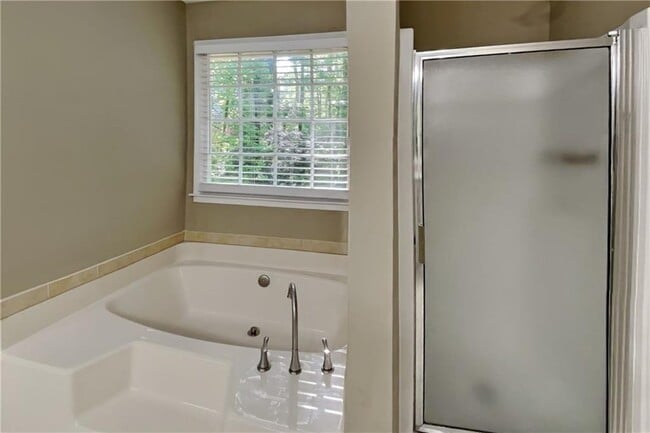 Building Photo - 2105 Cornerstone Ln S W