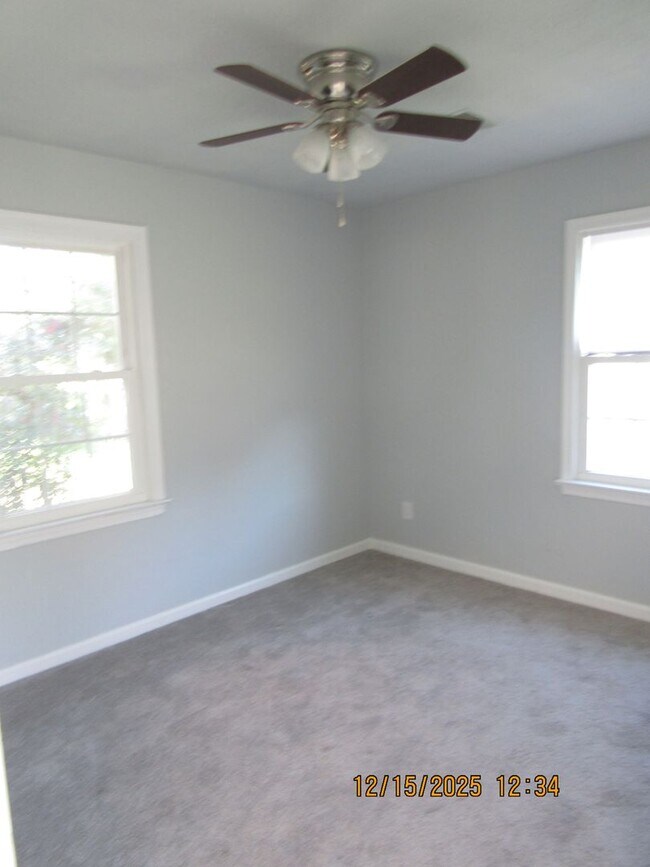 Building Photo - Bayville Park