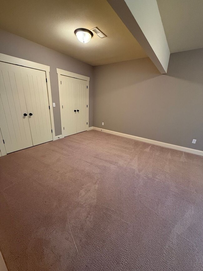 Building Photo - Soddy Daisy Rental Available with Full Bas...