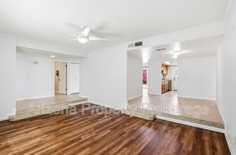 Building Photo - 1704 E Bell De Mar Dr